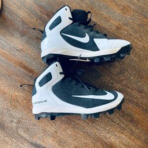 Nike baseball cleats